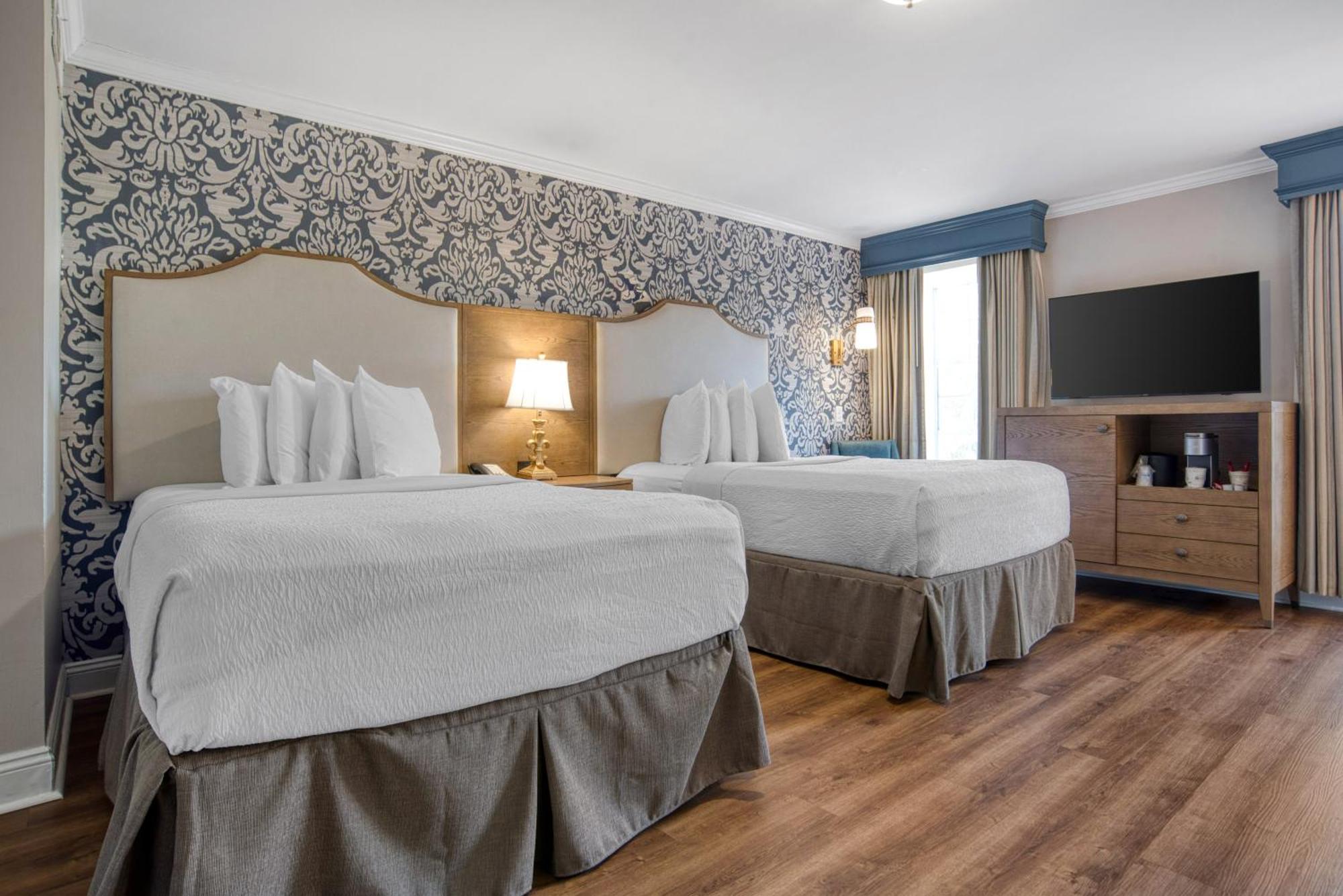 Double Room Two Double Beds Roll Shower Disability Access,1742716024:JPEG